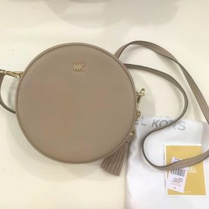Michael Kors Canteen Bag